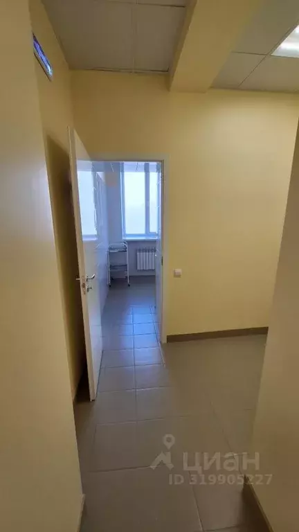 Помещение свободного назначения в Красноярский край, Железногорск ул. ... - Фото 1