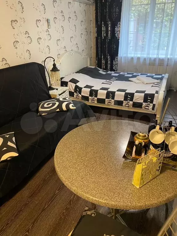 Комната 20 м в 2-к., 1/2 эт. - Фото 0