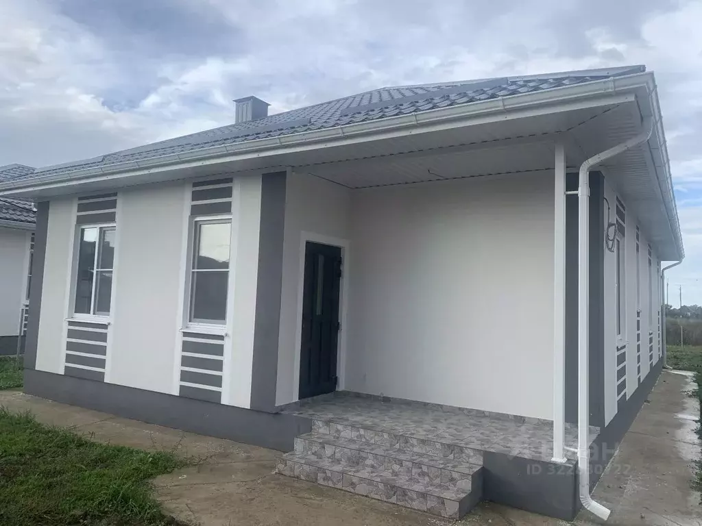 Дом в Краснодарский край, Темрюк ул. Калинина (96 м) - Фото 1