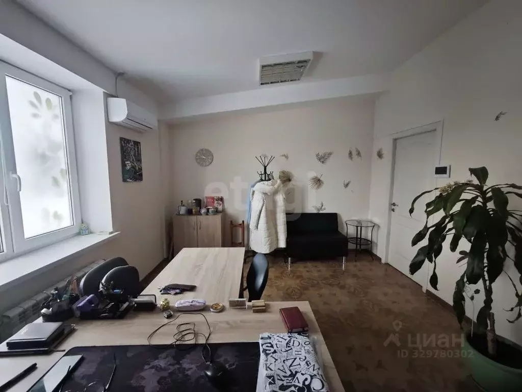 Помещение свободного назначения в Крым, Симферополь ул. Шполянской ... - Фото 2