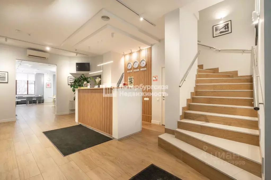 Помещение свободного назначения в Санкт-Петербург 9-я Советская ул., 5 ... - Фото 1