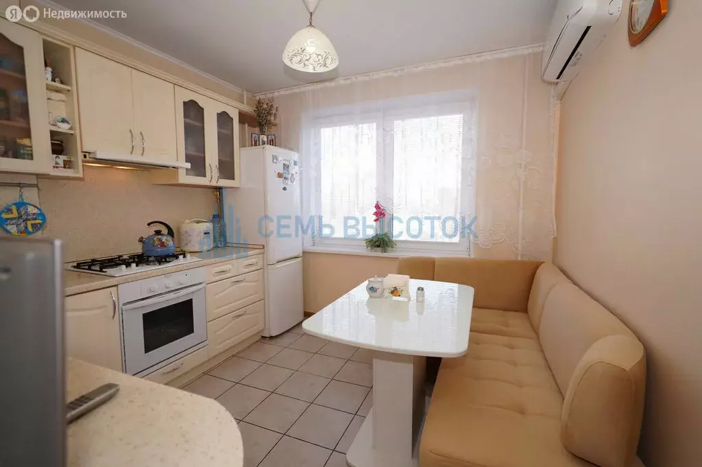 2-комнатная квартира: Щербинка, улица Космонавтов, 8 (47.8 м) - Фото 0