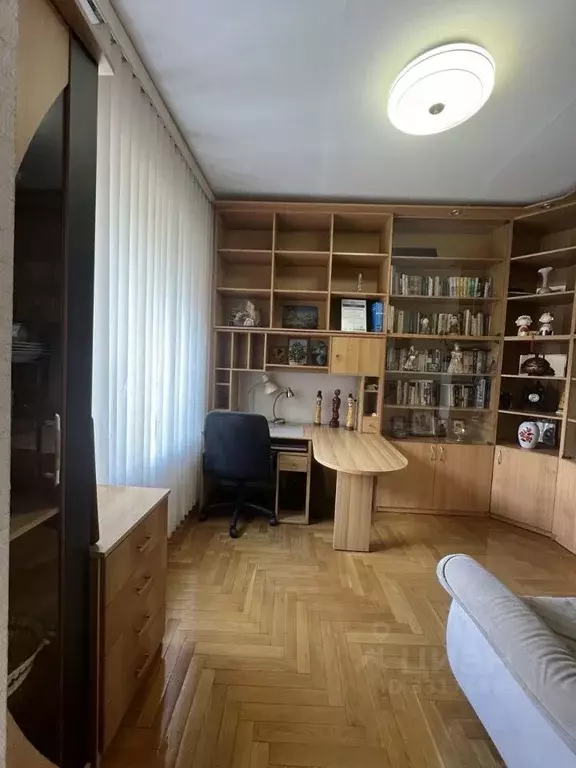 4-к кв. Московская область, Реутов Юбилейный просп., 54 (79.4 м) - Фото 2
