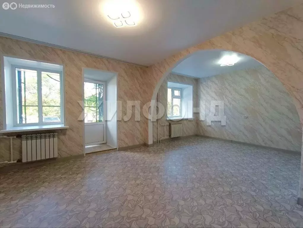 3-комнатная квартира: Кызыл, улица Дружбы, 1/3 (60.5 м) - Фото 0