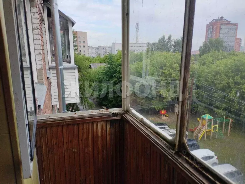 Комната Новосибирская область, Новосибирск ул. Стофато, 22 (13.8 м) - Фото 1