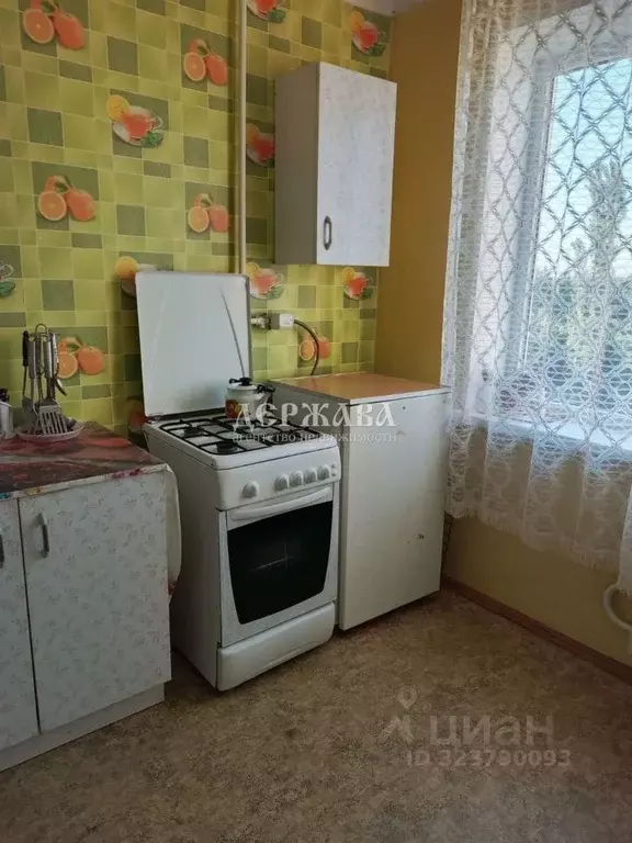 3-к кв. Белгородская область, Старый Оскол Весенний мкр, 13 (63.0 м) - Фото 1