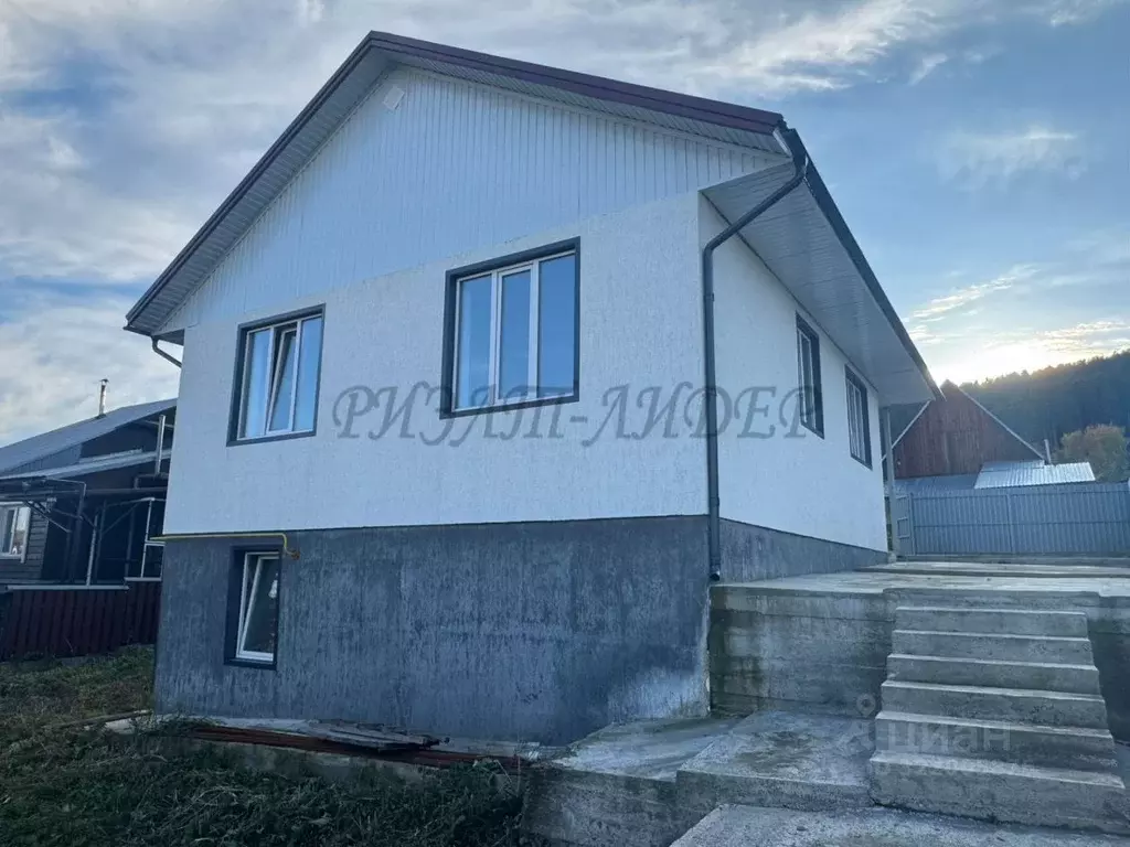 Дом в Алтай, Горно-Алтайск ул. Гоголя (105 м) - Фото 2