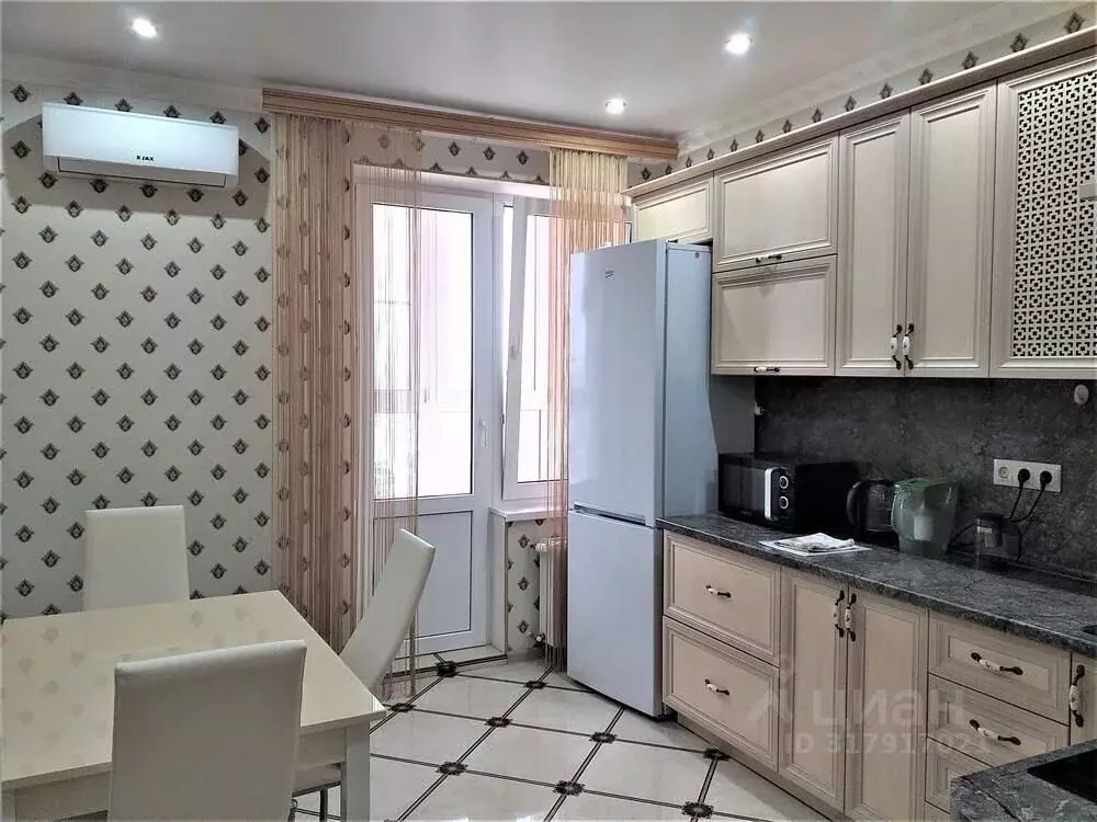2-к кв. Краснодарский край, Анапа ул. Лермонтова, 116к2 (57.0 м) - Фото 0