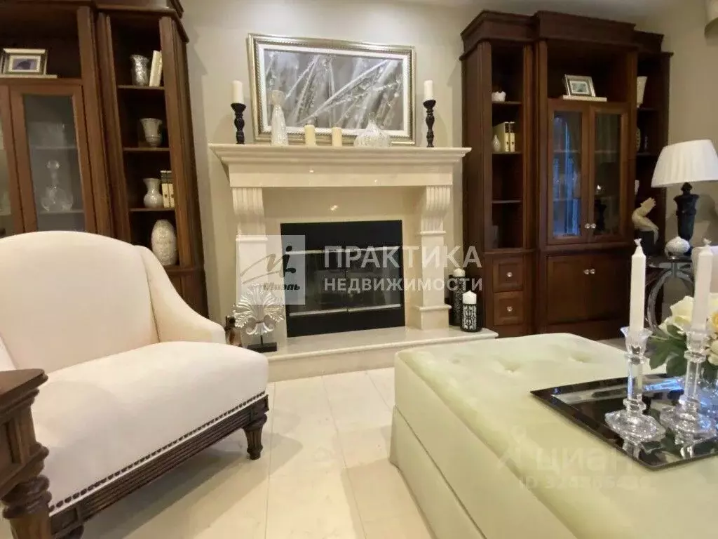 Дом в Московская область, Мытищи городской округ, пос. Вешки бул. ... - Фото 1