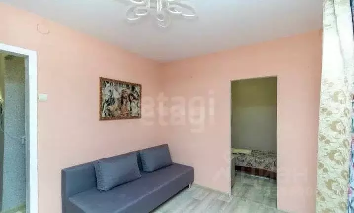 2-к кв. Тюменская область, Тюмень ул. Чекистов, 33 (29.4 м) - Фото 1