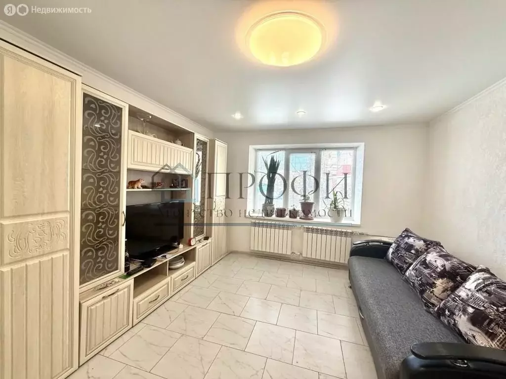 3-комнатная квартира: Новый Оскол, улица Ленина, 51 (66 м) - Фото 1