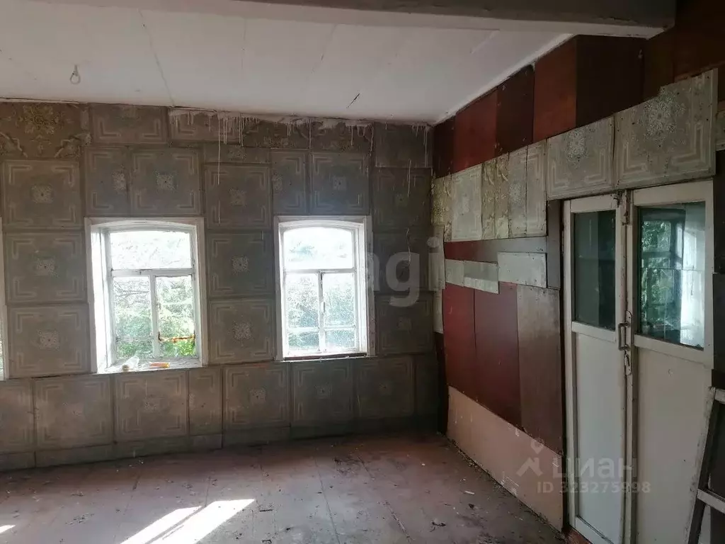 Дом в Свердловская область, Слободо-Туринский район, Усть-Ницинское ... - Фото 1