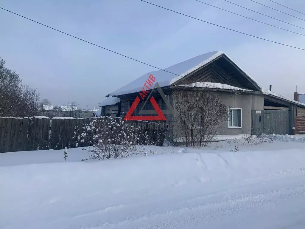 Дом в Свердловская область, Каменский муниципальный округ, с. ... - Фото 1