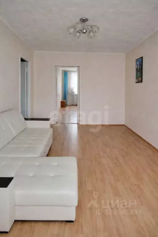 3-к кв. Иркутская область, Иркутск ул. Безбокова, 3 (48.7 м) - Фото 0