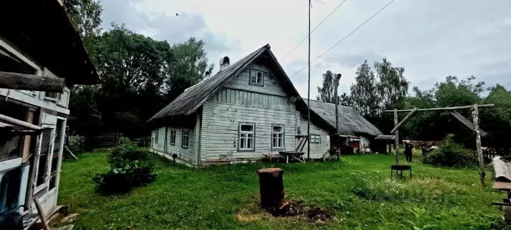 Дом в Псковская область, Печорский муниципальный округ, д. Веребково  ... - Фото 1