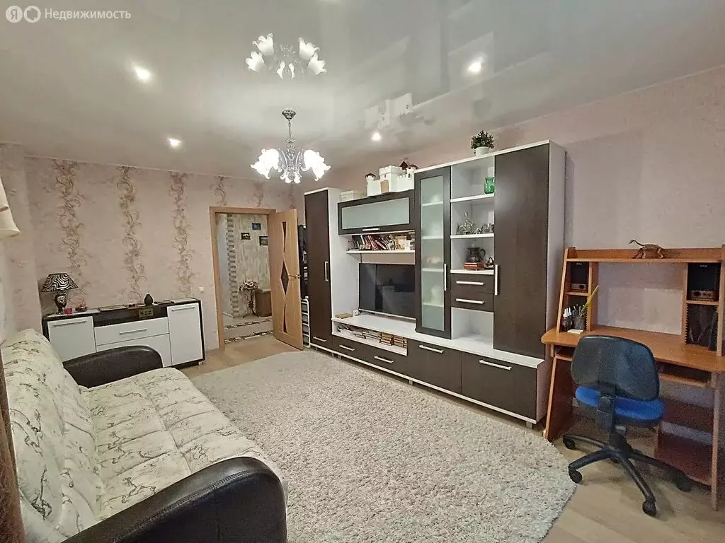 2-комнатная квартира: Кирово-Чепецк, проезд Перевощикова, 7 (53.2 м) - Фото 1