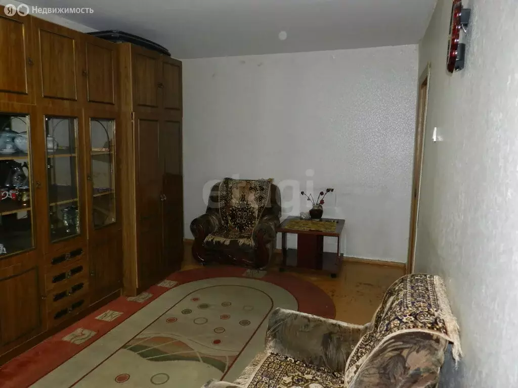 3-комнатная квартира: Курган, улица Карбышева, 44А (61 м) - Фото 2