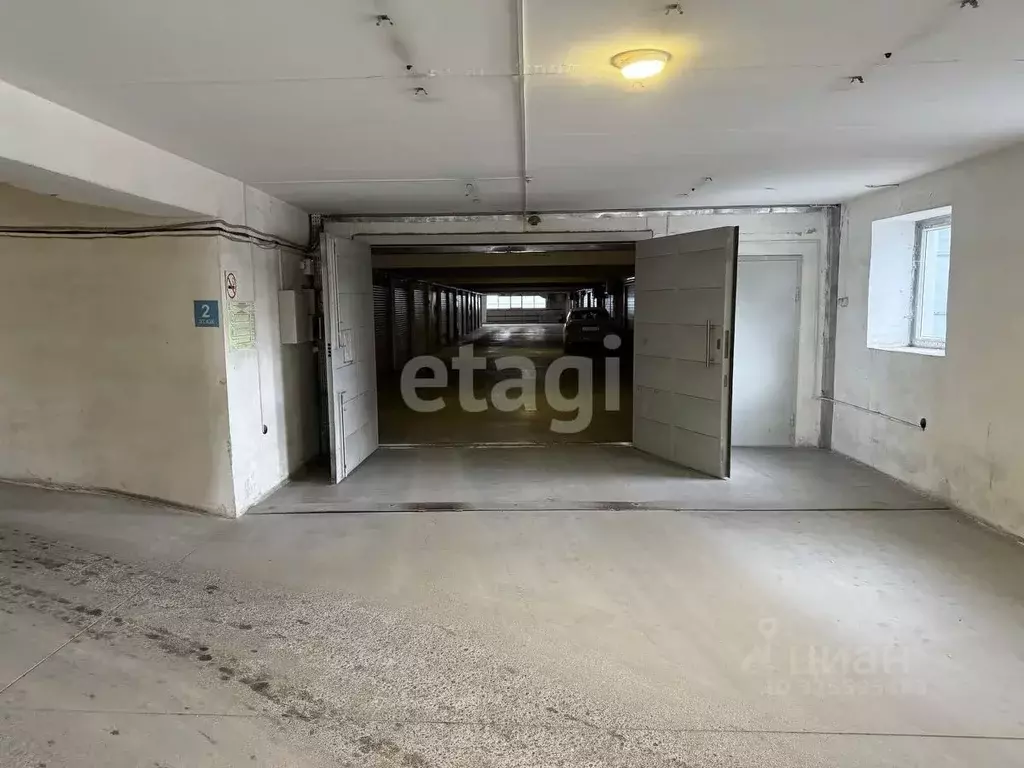 Гараж в Тюменская область, Тюмень 6-й мкр, ул. Валерии Гнаровской, 14 ... - Фото 2