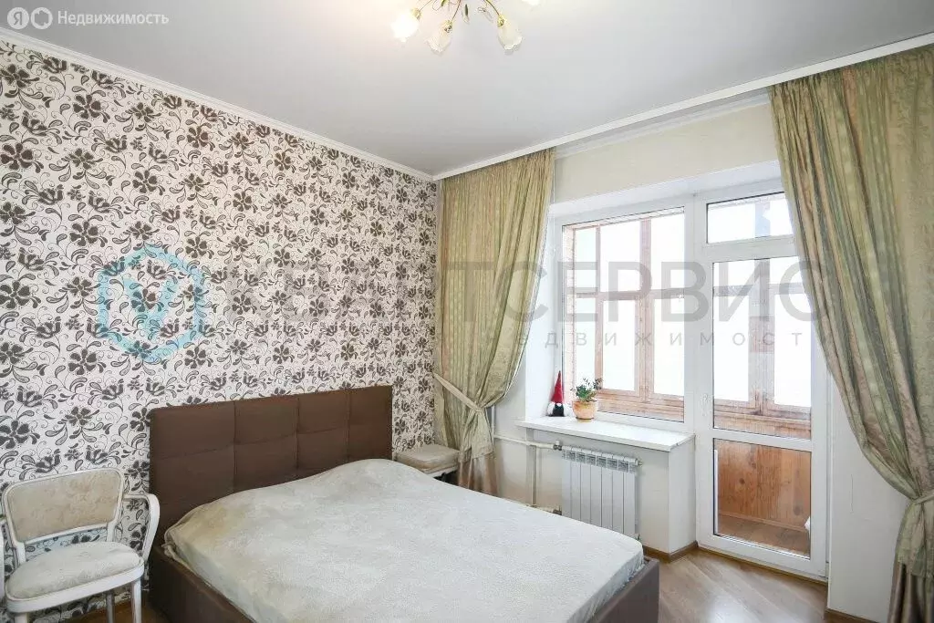3-комнатная квартира: Омск, улица Орджоникидзе, 13 (87.4 м) - Фото 0