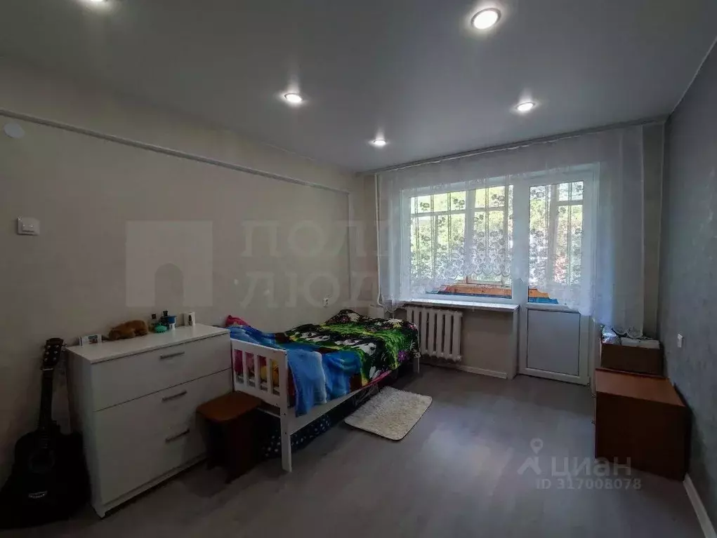 2-к кв. Новгородская область, Боровичи Вышневолоцкая ул., 36 (51.2 м) - Фото 0