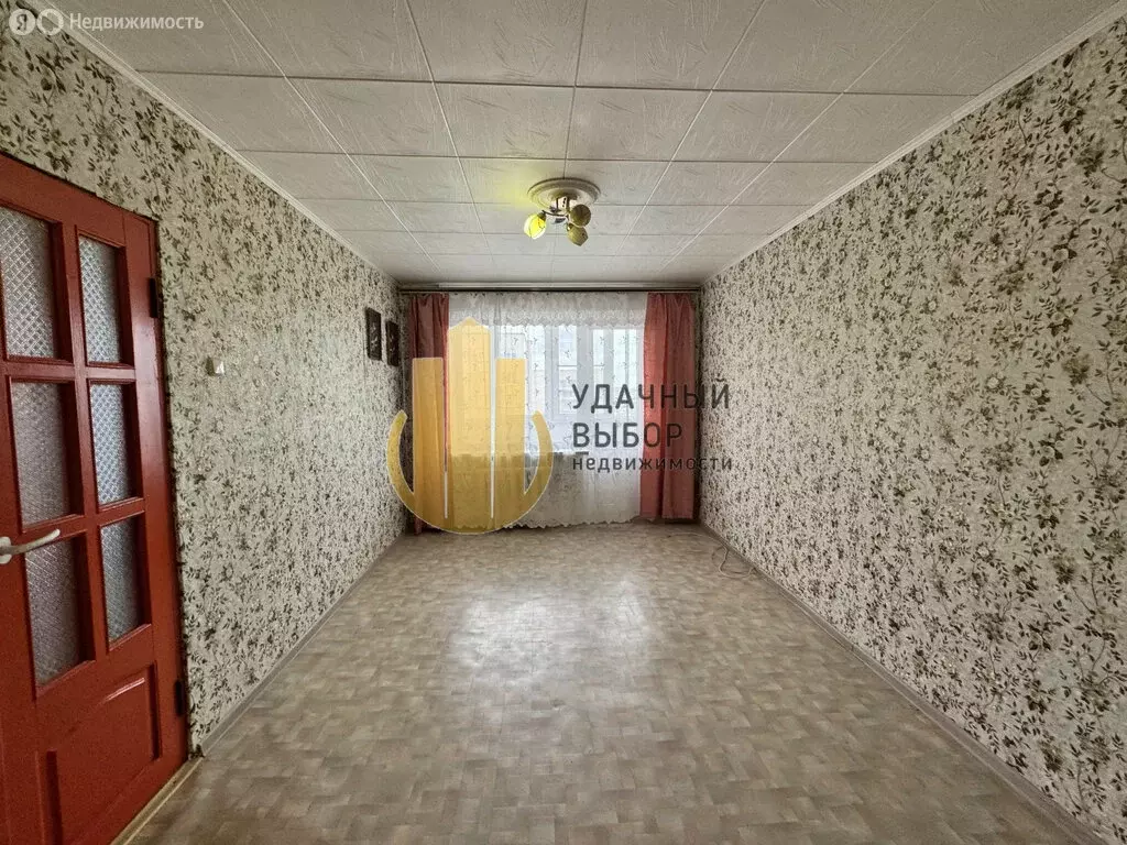 1-комнатная квартира: Белая Калитва, улица Машиностроителей, 16 (30 м) - Фото 1