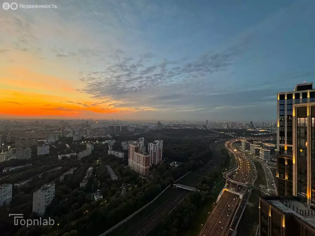 3-комнатная квартира: Москва, проспект Генерала Дорохова, 49 (100 м) - Фото 2