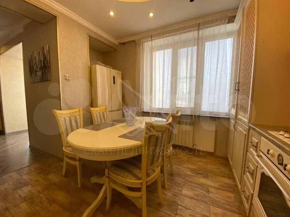 3-к. квартира, 95 м, 3/6 эт. - Фото 1