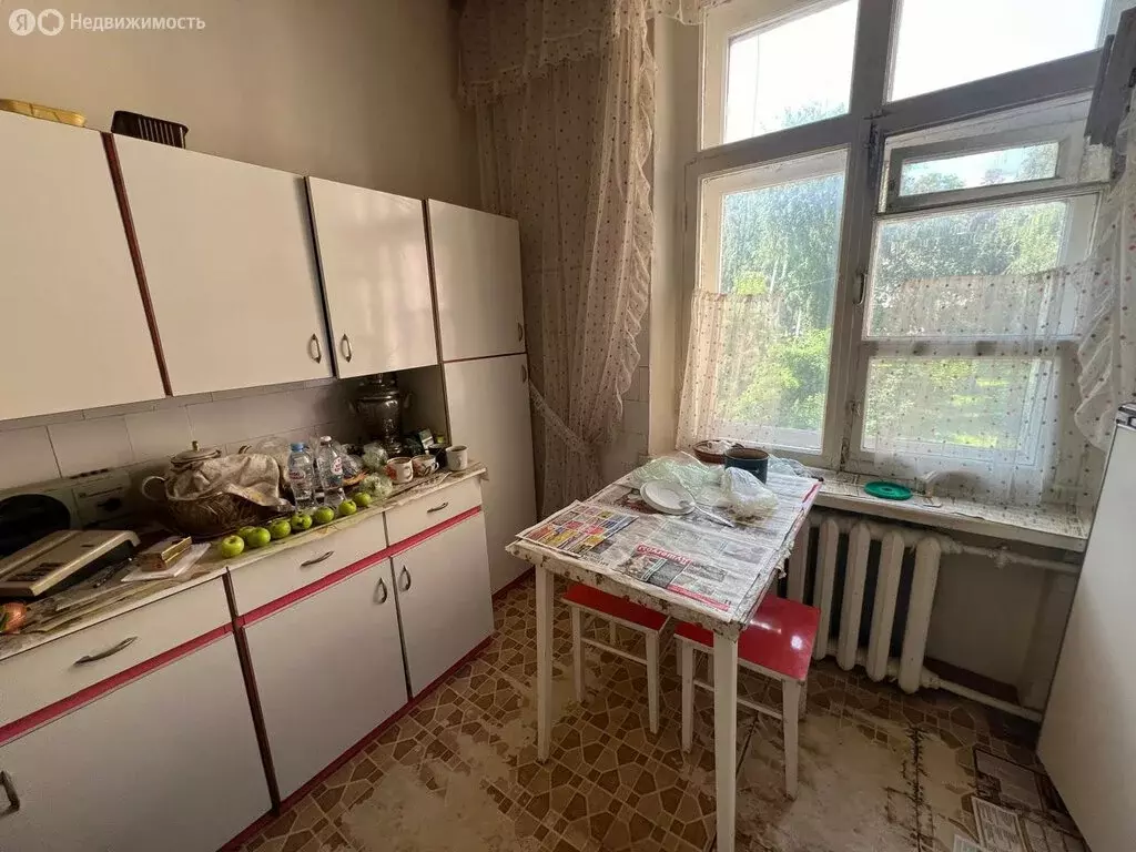3-комнатная квартира: Брянск, улица Луначарского, 45/9 (66.3 м) - Фото 1