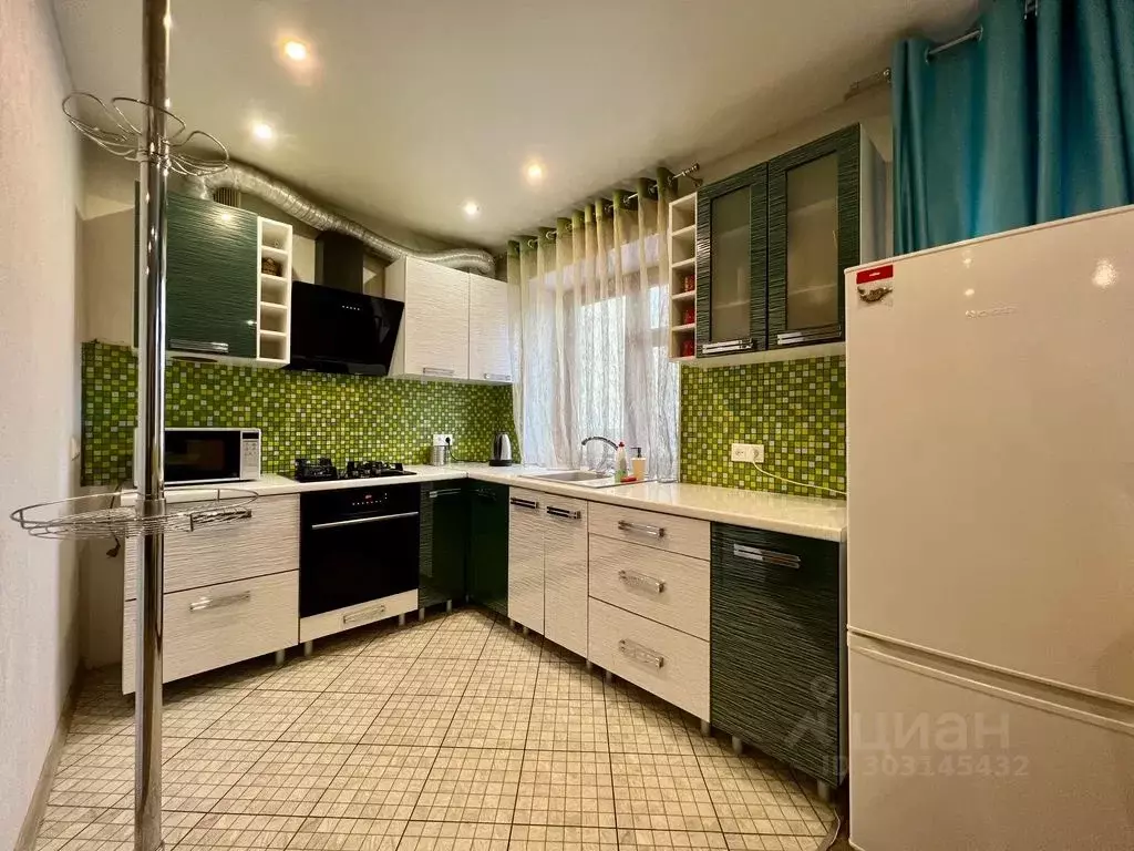 2-к кв. Калужская область, Калуга ул. Степана Разина, 3 (45.0 м) - Фото 2