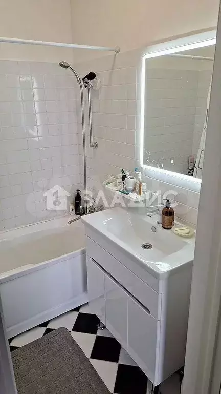 3-к. квартира, 79 м, 4/4 эт. - Фото 1