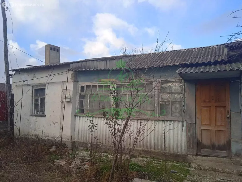 Дом в Крымск, улица Шевченко (80 м) - Фото 1