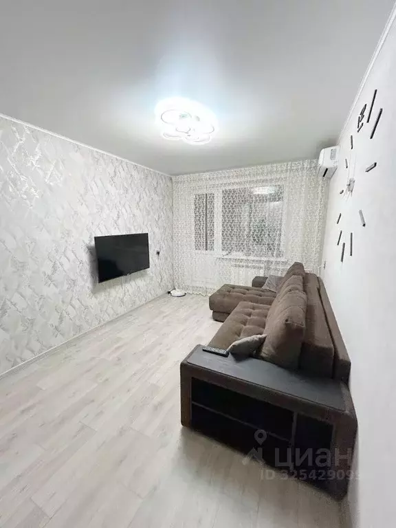 1-к кв. Самарская область, Тольятти ул. 70 лет Октября, 86 (35.0 м) - Фото 2