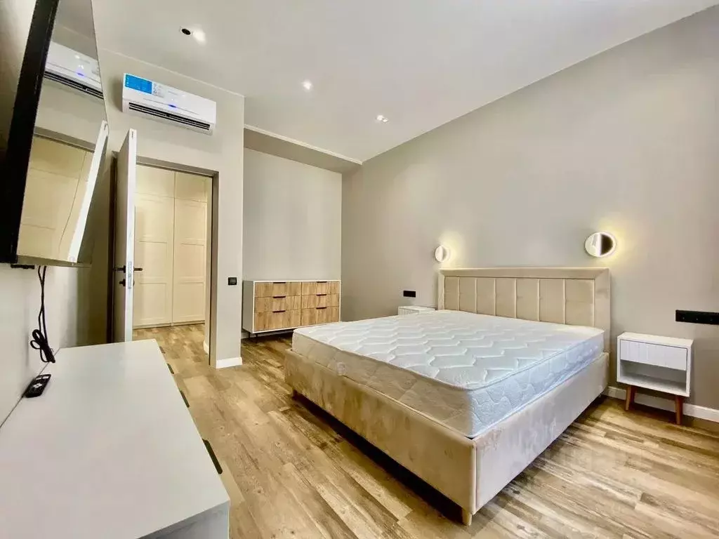 2-к кв. Татарстан, Казань ул. Галиаскара Камала, 53 (68.0 м) - Фото 2