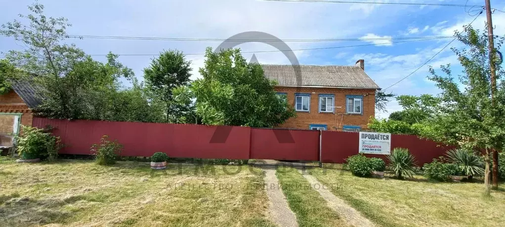 Дом в Краснодарский край, Апшеронск Коммунистическая ул. (158 м) - Фото 1