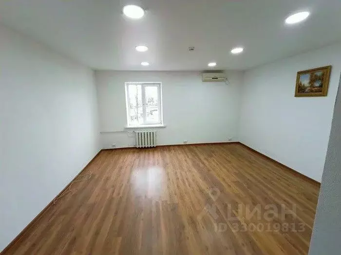 Офис в Севастополь ул. Частника, 95 (15 м) - Фото 1