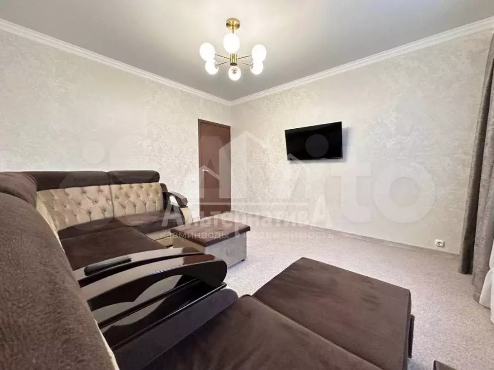 1-к. квартира, 37 м, 1/3 эт. - Фото 1