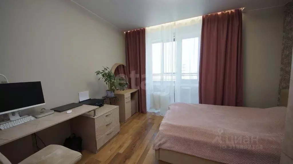 3-к кв. Новосибирская область, Новосибирск ул. Серафимовича, 20 (74.5 ... - Фото 1