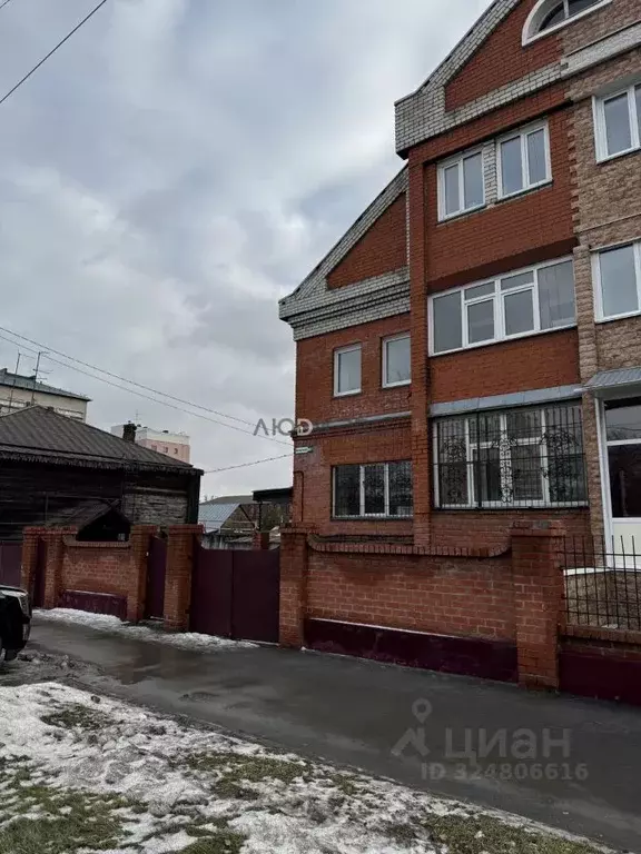 6-к кв. Алтайский край, Барнаул ул. Никитина, 83 (216.8 м) - Фото 1