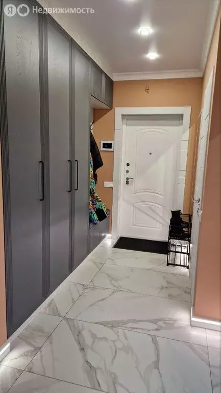 4-комнатная квартира: Тюмень, улица Тимофея Чаркова, 79к1 (127.9 м) - Фото 1