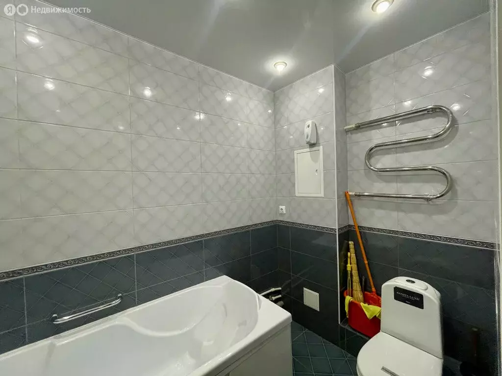 2-комнатная квартира: Новый Уренгой, Молодёжная улица, 7Г (56.5 м) - Фото 0