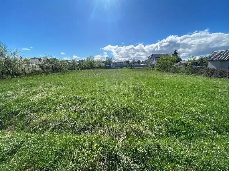 Участок в Белгородская область, Старооскольский городской округ, с. ... - Фото 0