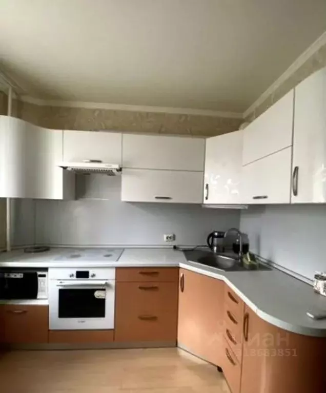 2-к кв. Белгородская область, Белгород Славянская ул., 7 (53.0 м) - Фото 0