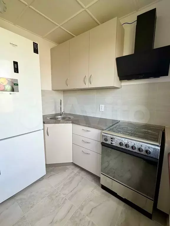 2-к. квартира, 50 м, 4/10 эт. - Фото 1