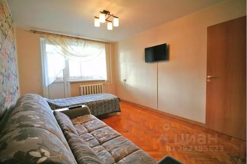 2-к кв. Ленинградская область, Кириши просп. Героев, 4 (47.0 м) - Фото 2