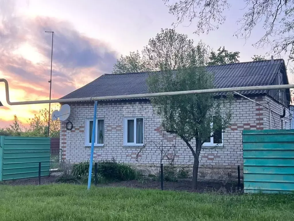 Дом в Белгородская область, Чернянский район, Огибнянское с/пос, с. ... - Фото 2