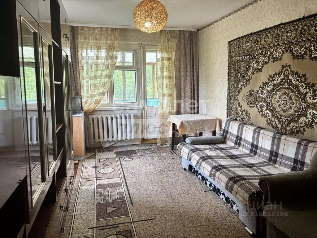 2-к кв. Башкортостан, Уфа ул. Коммунаров, 58 (42.8 м) - Фото 0