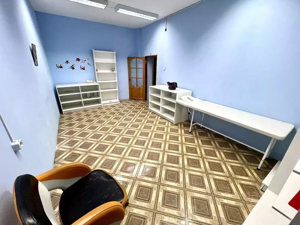 Торговая площадь в Орловская область, Орел Паровозная ул., 16 (113 м) - Фото 1