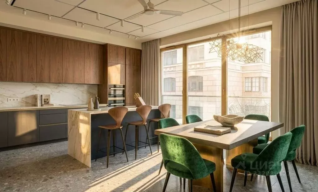 3-к кв. Москва 1-й Смоленский пер., 21 (130.0 м) - Фото 1