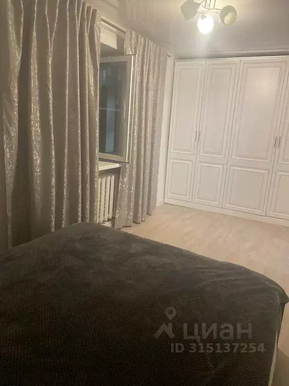 2-к кв. Карачаево-Черкесия, Черкесск ул. Имени Ворошилова, 2 (40.0 м) - Фото 0