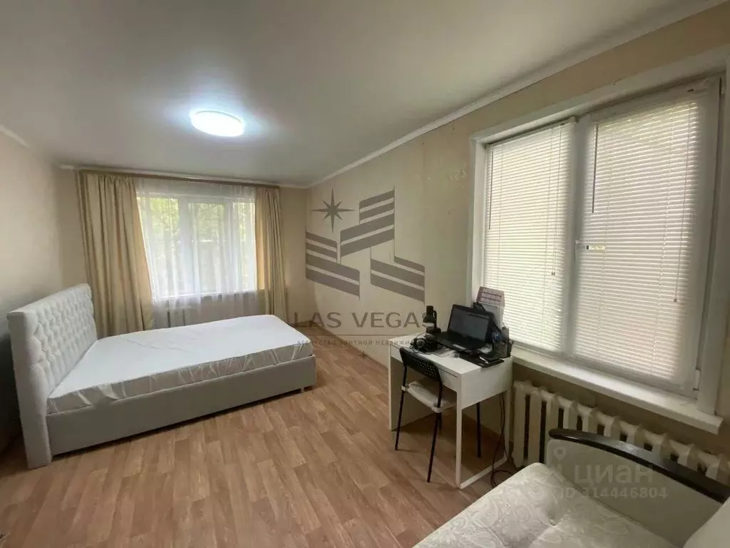 1-к кв. Татарстан, Казань ул. Мазита Гафури, 3 (33.0 м) - Фото 0